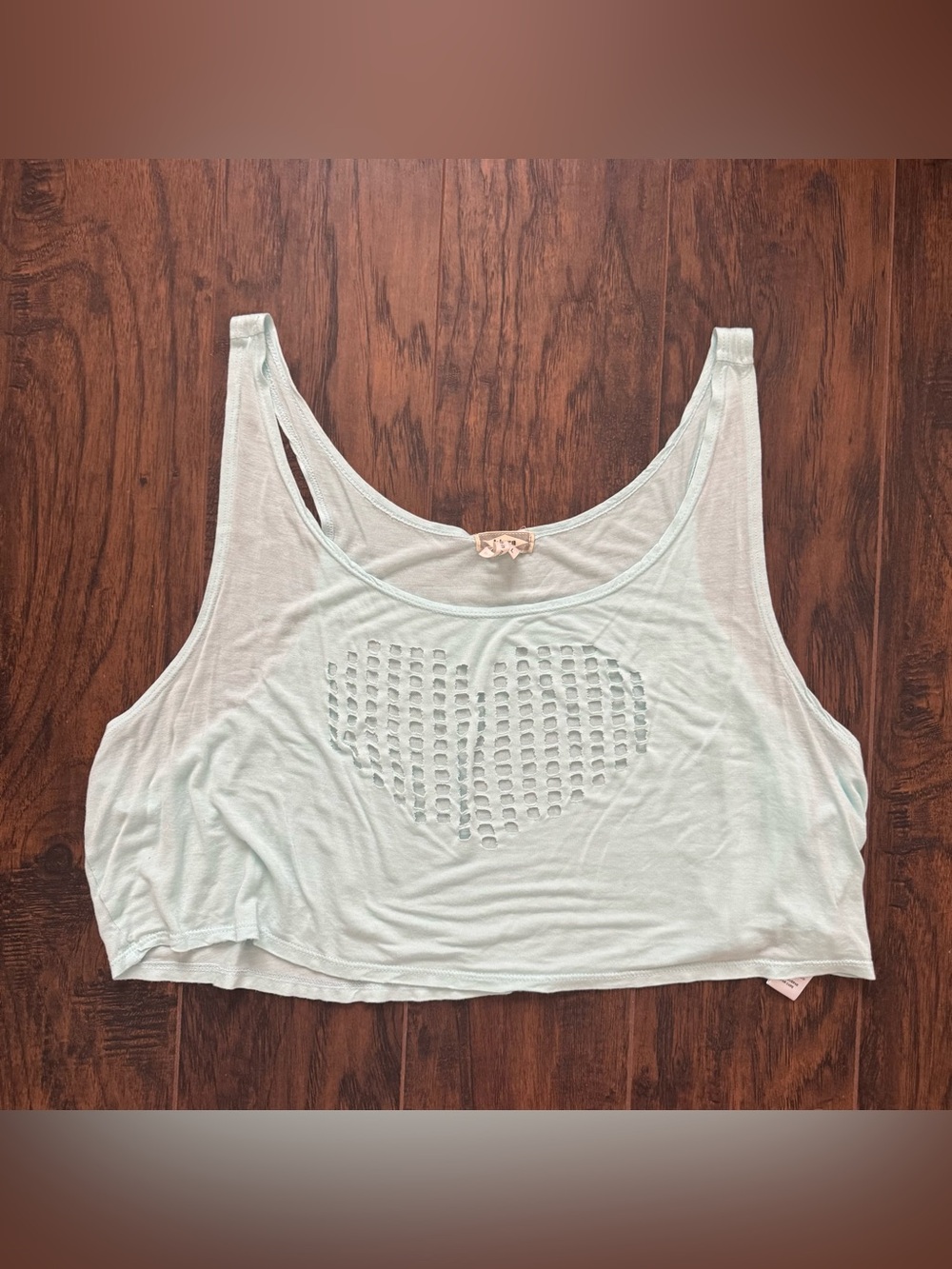 Kirra Large Oversized Heart Cut Out Cropped Tank Top